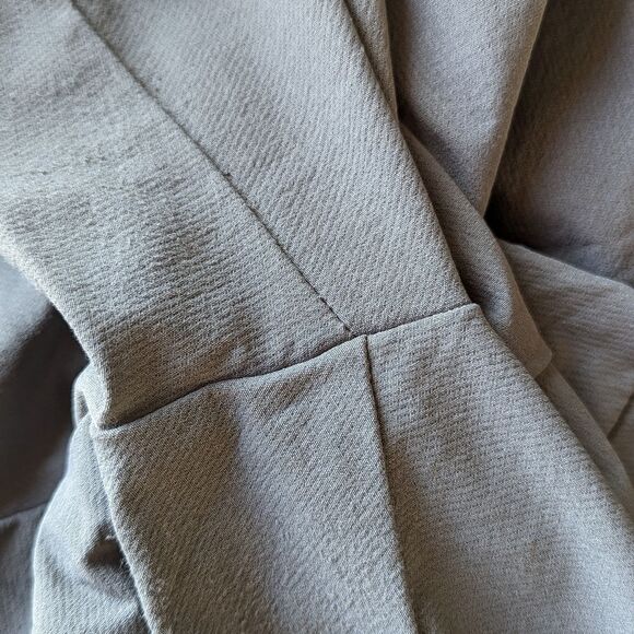 Athleta Wander‎ Slim Straight Split Hem Pants Gray 10 Tall Pull-On Travel Work - Picture 10 of 11